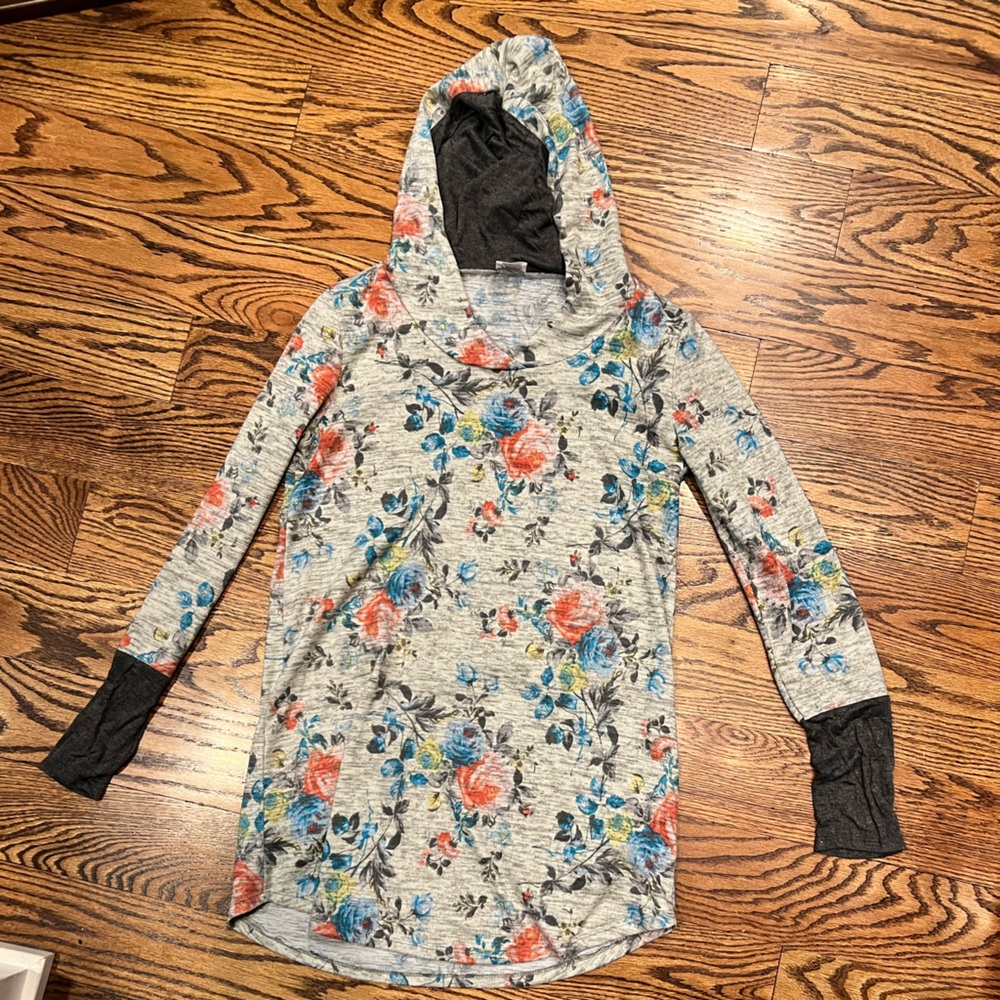 Hooded tunic